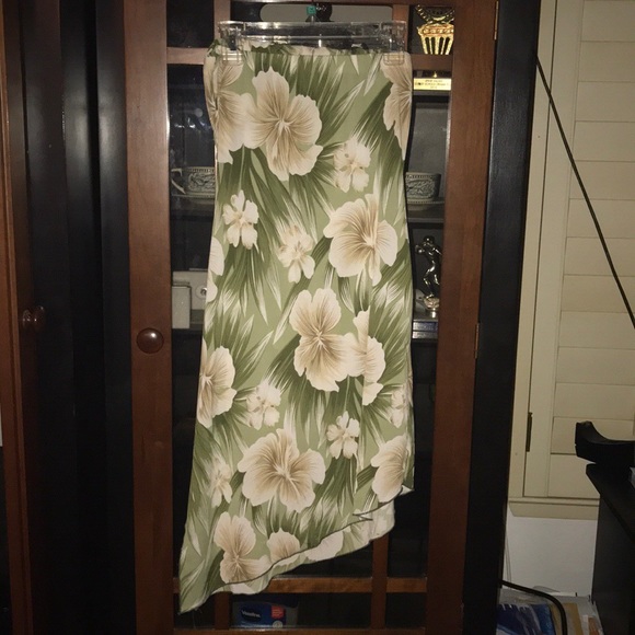 Flower Dress - Picture 1 of 1